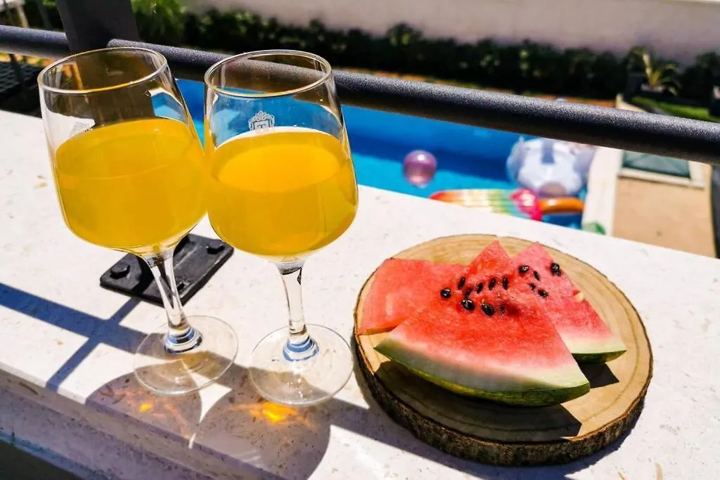 House Diana - Heated Swimming Pool And Jacuzzi Villa Vir