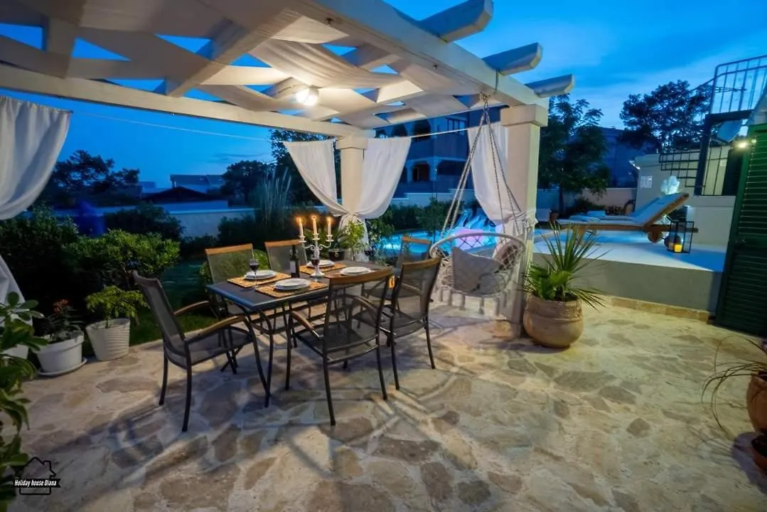 House Diana - Heated Swimming Pool And Jacuzzi Villa Vir Croatia