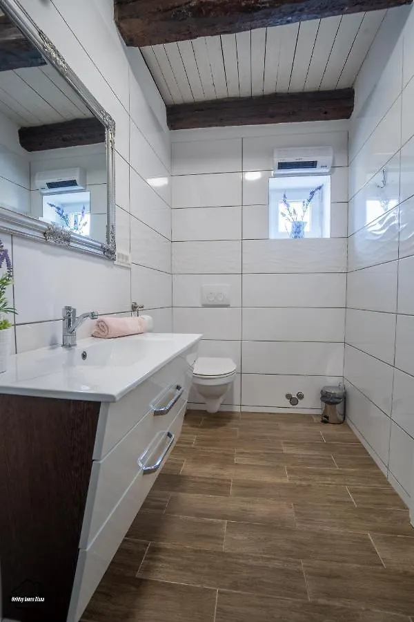 House Diana - Heated Swimming Pool And Jacuzzi Villa Vir 0*,