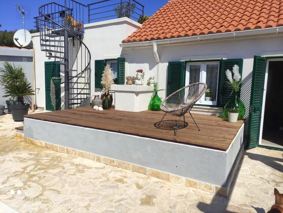 House Diana - Heated Swimming Pool And Jacuzzi Villa Vir